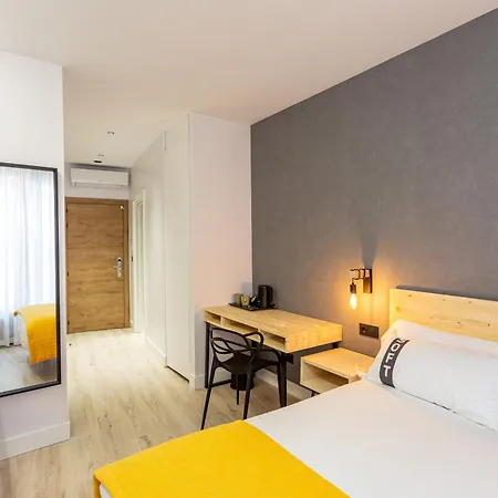 Casual Fuentes Pensjonat Bilbao