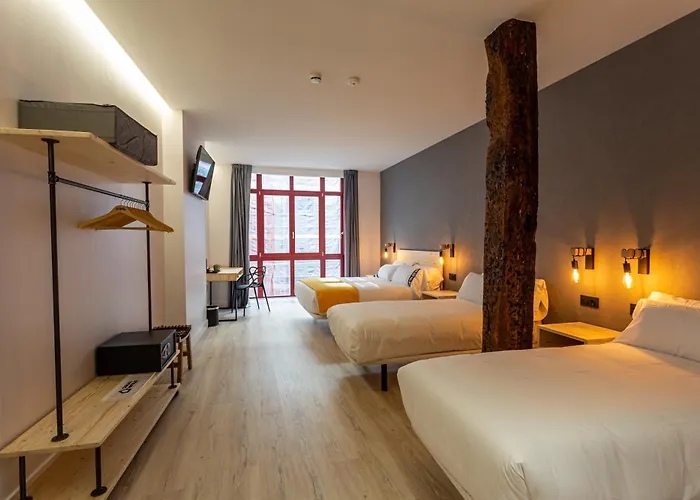 Casual Fuentes Konukevi 4*