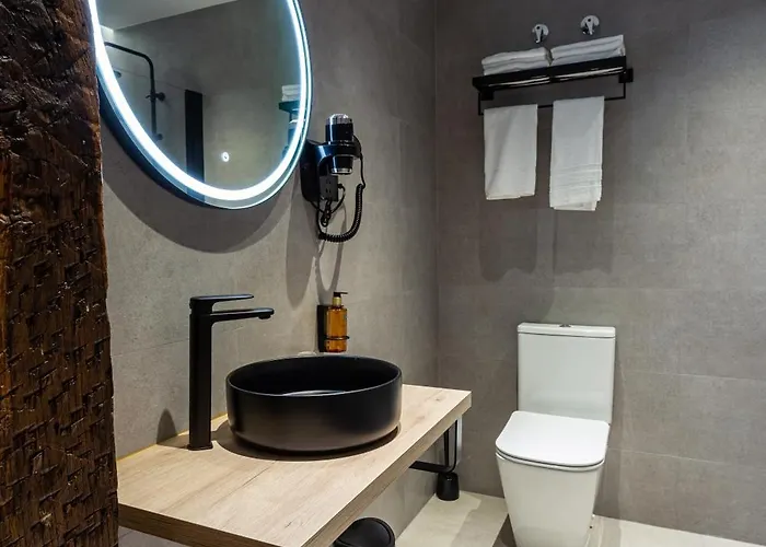 Casual Fuentes Konukevi 4*