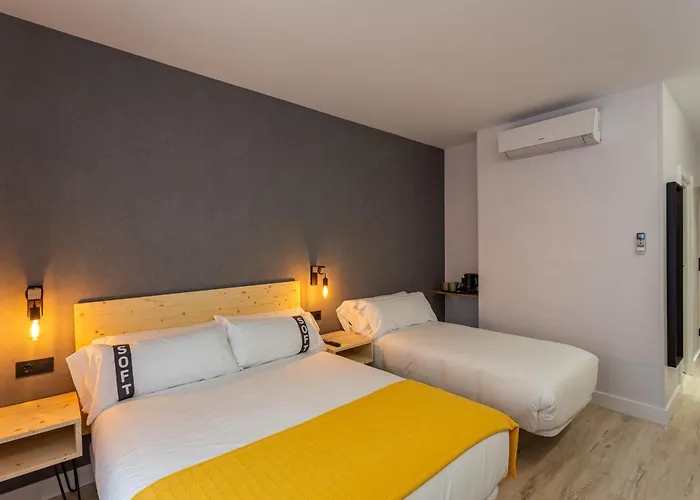 Konukevi Casual Fuentes 4*