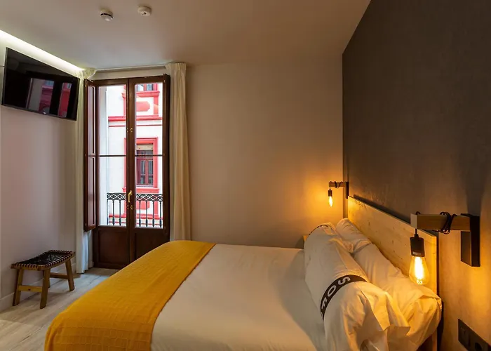 Casual Fuentes Konukevi 4*