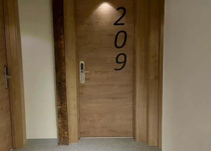 Casual Fuentes Konukevi 4*