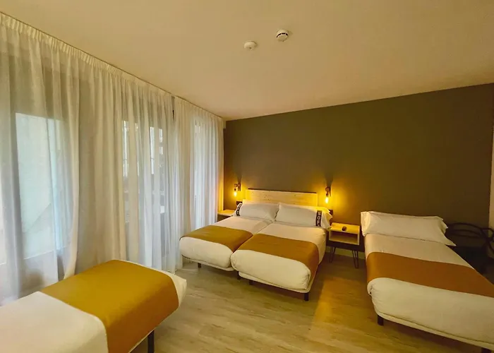 Casual Fuentes Konukevi